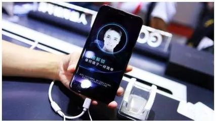 科技加持的2018春運(yùn) “人臉識(shí)別”準(zhǔn)確性成最大關(guān)卡